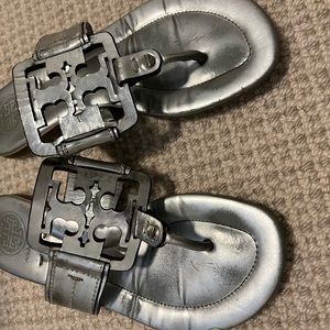 Tory Burch size 5 flip flops worn condition